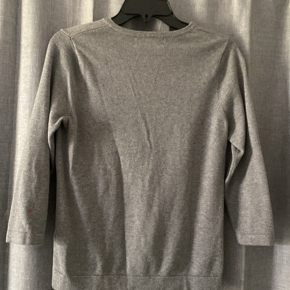 Gray 3/4 sleeve shirt. Very soft - Picture 2 of 3